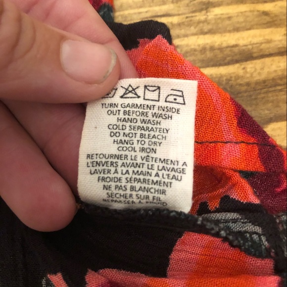 Billabong Black & Red Summer Nights Open-Shoulder Top Size XS - Picture 8 of 9